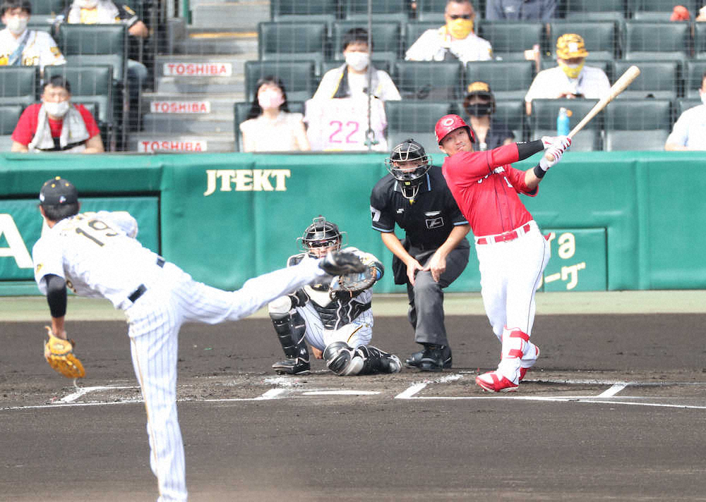 【画像・写真】広島・誠也　34打席ぶり打点の17号3ラン　復調の兆しも逆転負けに悔しげ