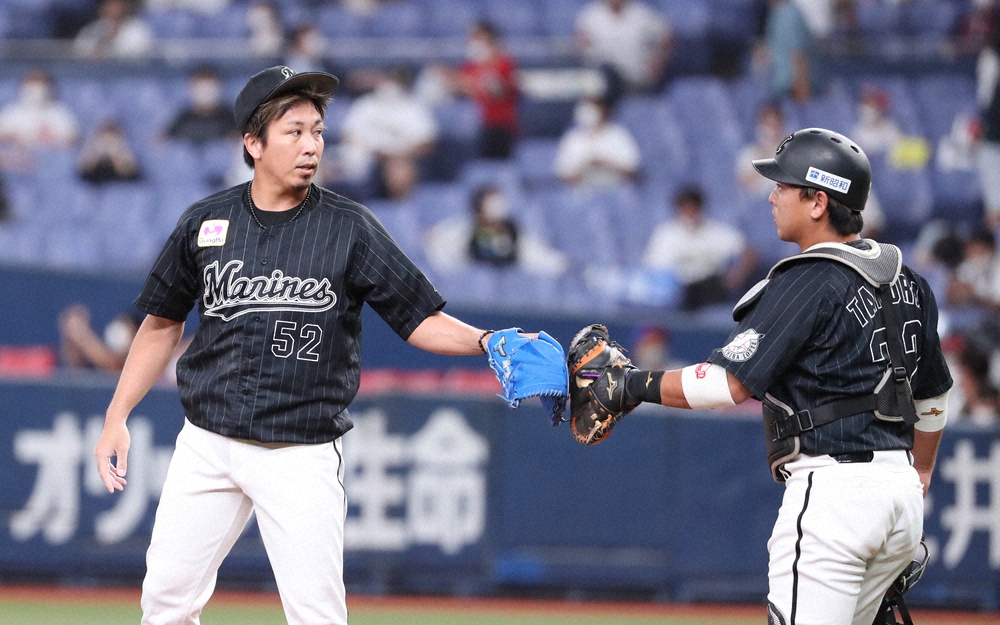 【画像・写真】8月度月間バッテリー賞は中日・大野雄＆木下拓、ロッテ・益田＆田村