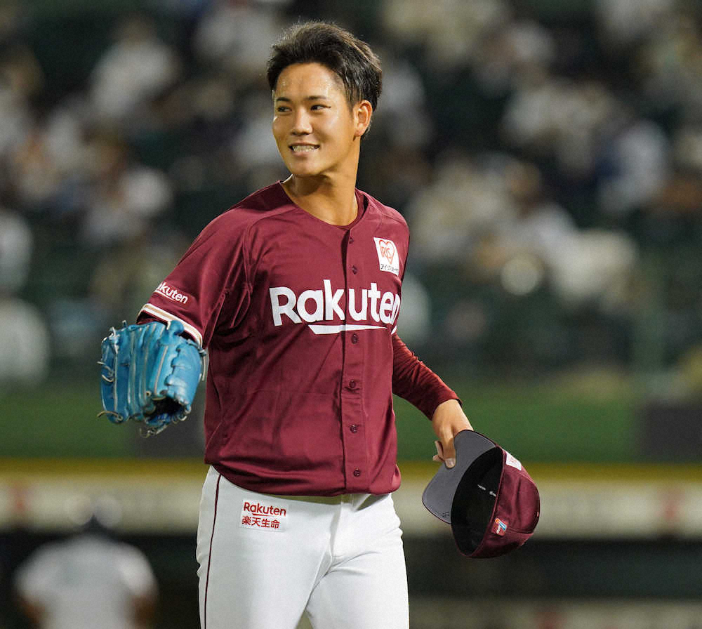 【画像・写真】＜オ・楽＞8回、4番手で登板した楽天・鈴木翔　（撮影・後藤　大輝）