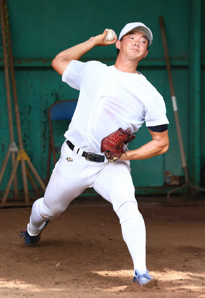 【画像・写真】慶大・木沢の球威を体感せよ　今秋注目右腕の捕手目線動画を独占公開