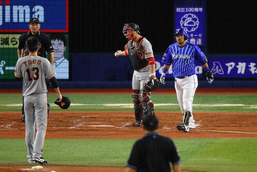 【画像・写真】巨人・戸郷　死球与えた宮崎にニラまれ6失点　原監督「できたてホヤホヤの投手だけど、越えなきゃ」