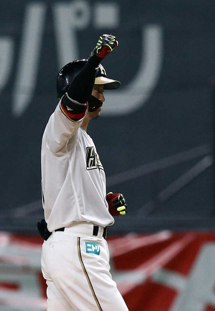 【画像・写真】日本ハム　初の「4番」西川適時打も逆転負け