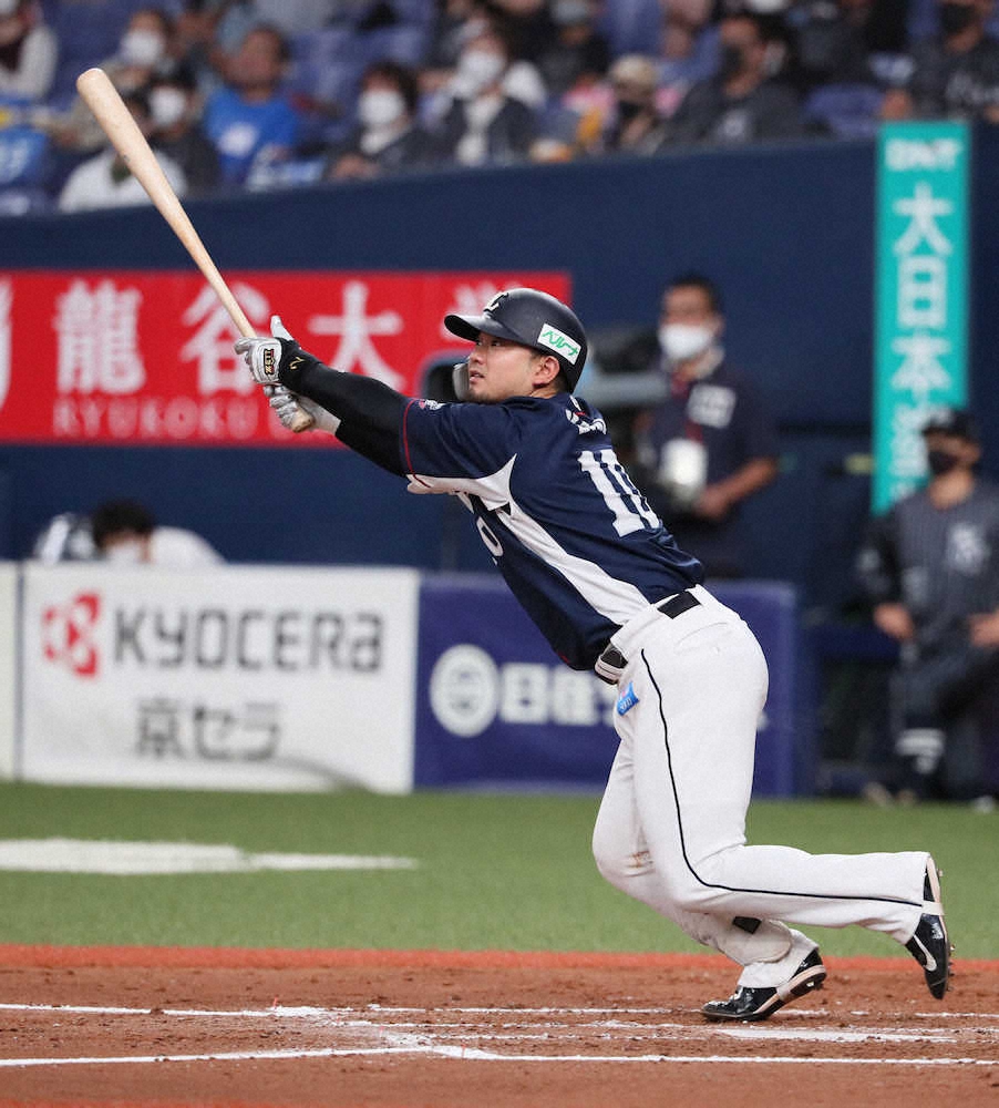 【画像・写真】西武・森　満塁走者一掃の逆転打で連敗ストップ　攻守で苦しむも「頑張るしかない」