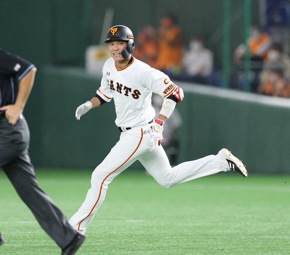 【画像・写真】巨人、毎回の19安打＆10点でマジック31！直江5回途中降板も鍵谷が長野、誠也連続三振斬りで3勝目