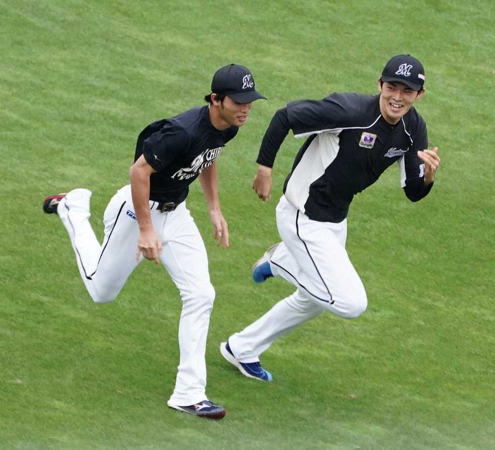 【画像・写真】ロッテ・佐々木朗　グラウンドに最後まで残ってキャッチボール