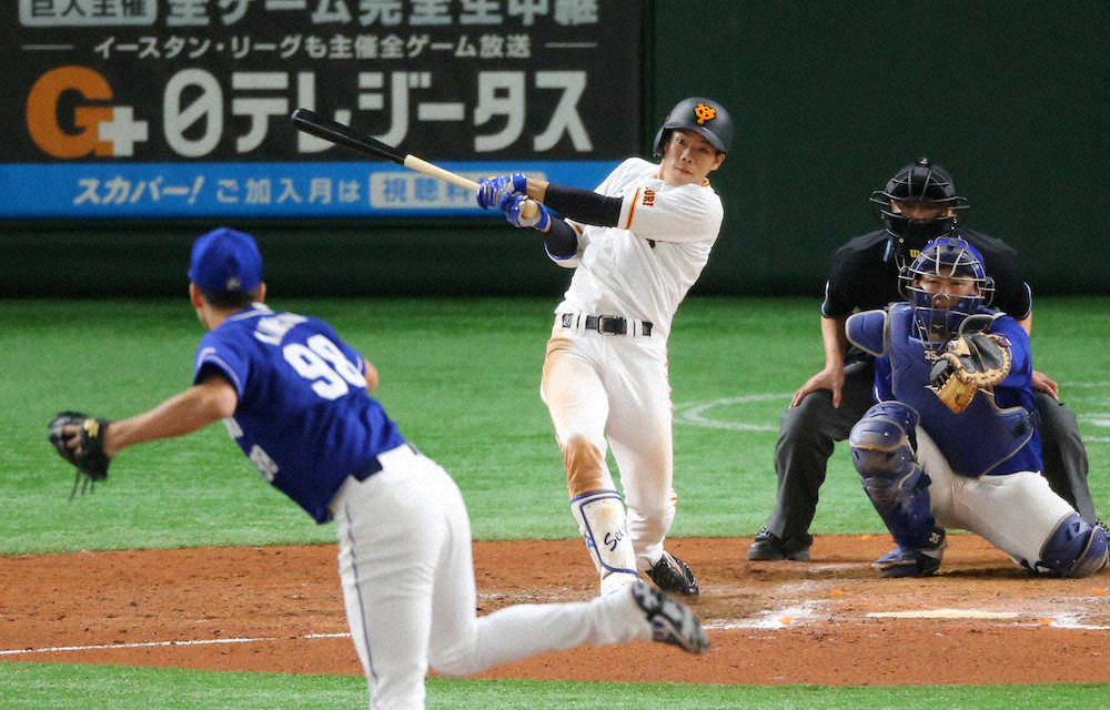 【画像・写真】巨人快勝、M24　戸郷7回零封で1カ月ぶり8勝目　松原ハツラツ、3ベース2本　岡本は70打点目