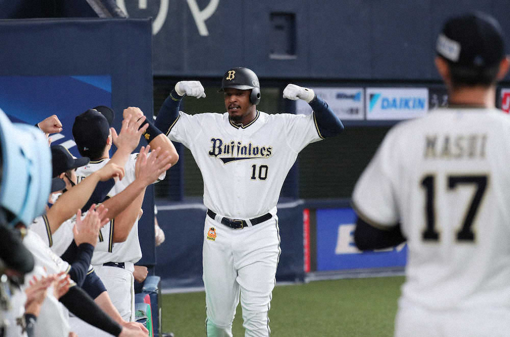 【画像・写真】オリックス・ジョーンズ　1カ月ぶりの一発「打った瞬間、入ってくれると思ったよ」