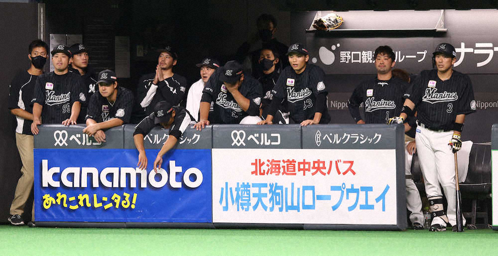 【画像・写真】広いストライクゾーンにどう対応するか　ロッテ・安田に課した井口監督からの宿題