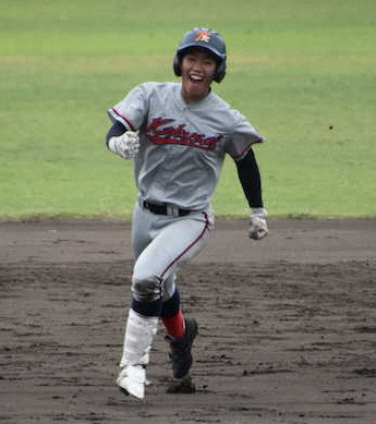 【画像・写真】京都国際、2年ぶり近畿大会出場を決めた　辻井が千金サヨナラ打「食らいついていこうと」