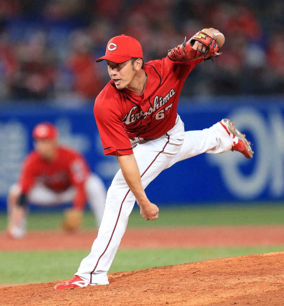 【画像・写真】広島・中村祐2年ぶり白星なるか…5回1失点好投で降板　9月の今季初登板では初回先頭から3連続被弾