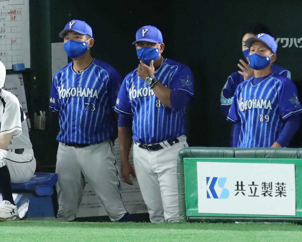 【画像・写真】DeNA・ラミレス監督　菅野に脱帽「相手チームにとってタフな投手」