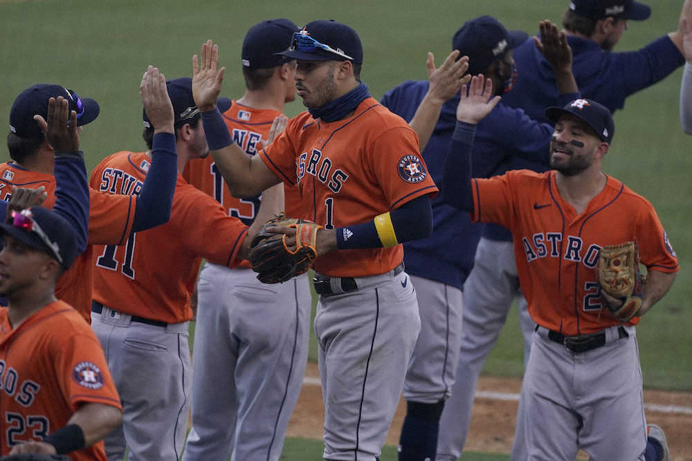 【画像・写真】アストロズ連勝　4年連続のリーグ優勝決定シリーズ進出に王手　スプリンガー2発