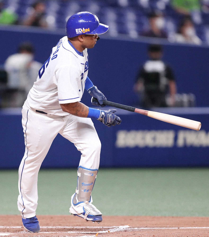 【画像・写真】中日、ヤクルトに連勝　借金完済あと1　大野雄6回無失点、助っ人3人がそろって打点