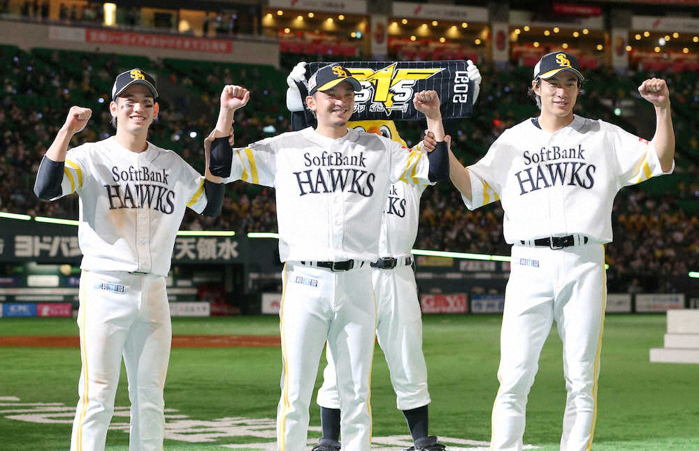 【画像・写真】ソフトB・柳田　「久々にバットの“ど真芯”」　V弾27号で「不敗神話」継続10連勝　貯金今季最多20