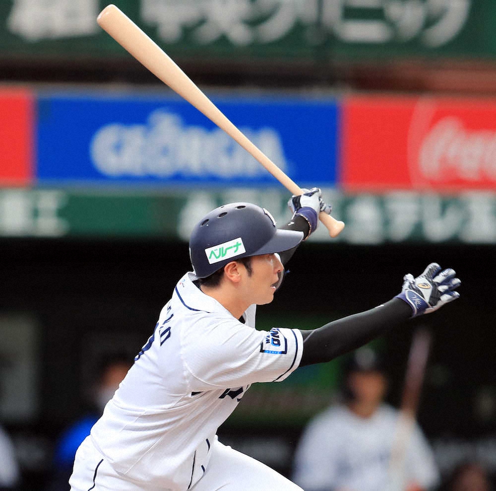 【画像・写真】西武　接戦制し連敗阻止　松本が6回1失点で5勝目　最後は増田が1点差ヒヤリもリード守る