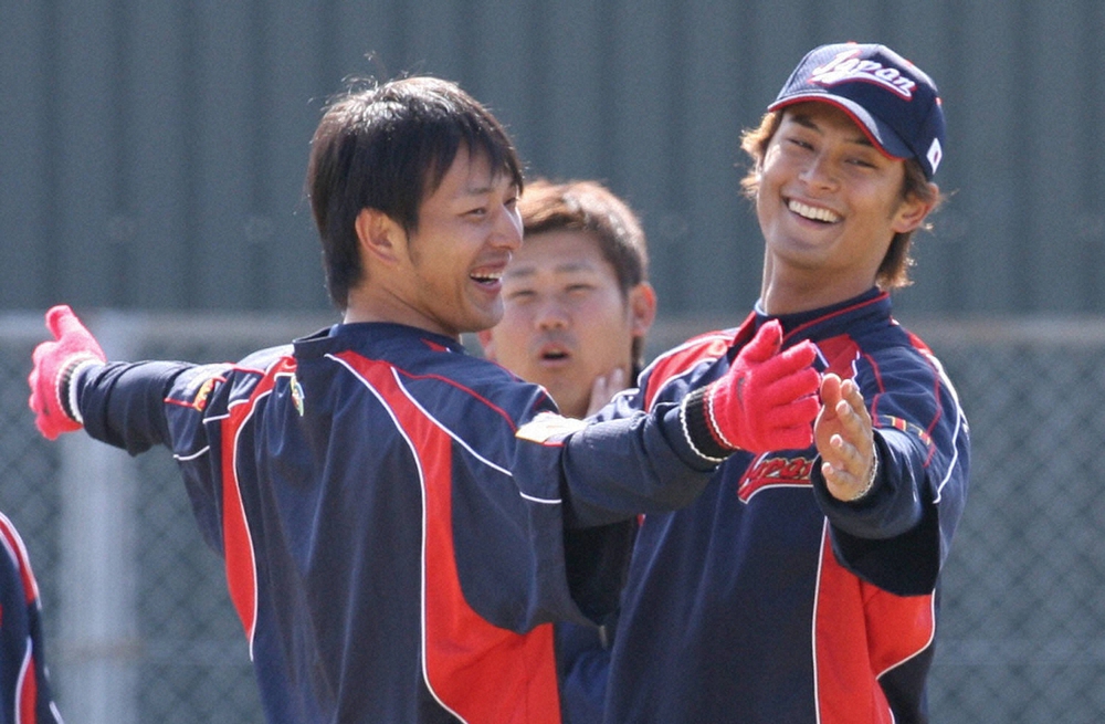 【画像・写真】阪神・球児「本当に深い縁を感じます」　侍盟友の岩隈と同じ年に引退決断