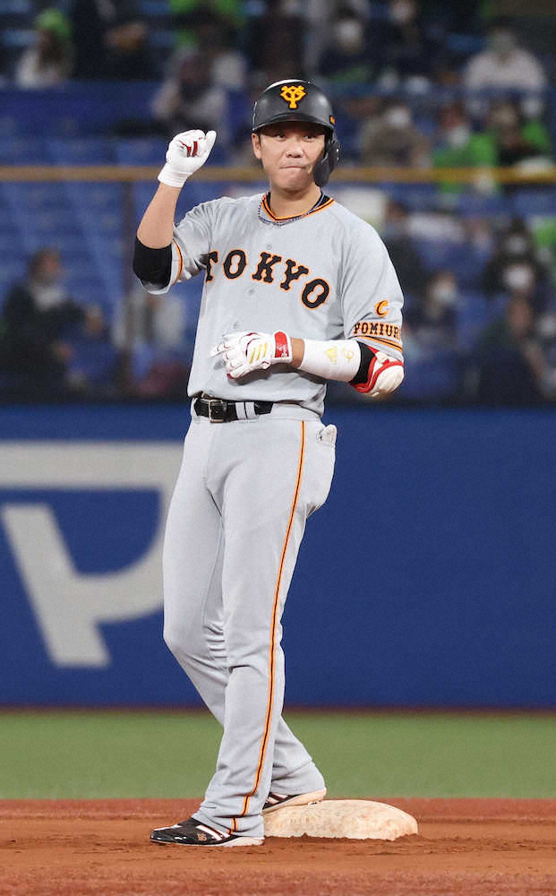 【画像・写真】坂本、止まらん！4試合連続マルチ安打で2000安打にあと13本