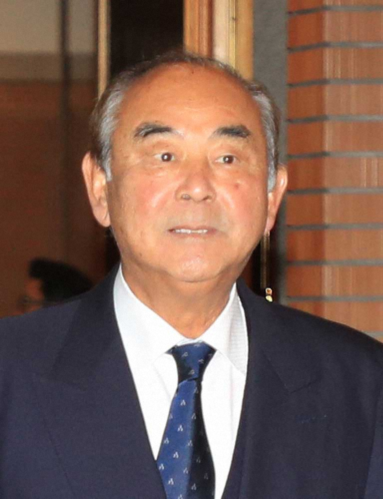 【画像・写真】DeNA　1位指名は当日会場で決定も早大・早川が最有力　吉田顧問が初のクジ引き役