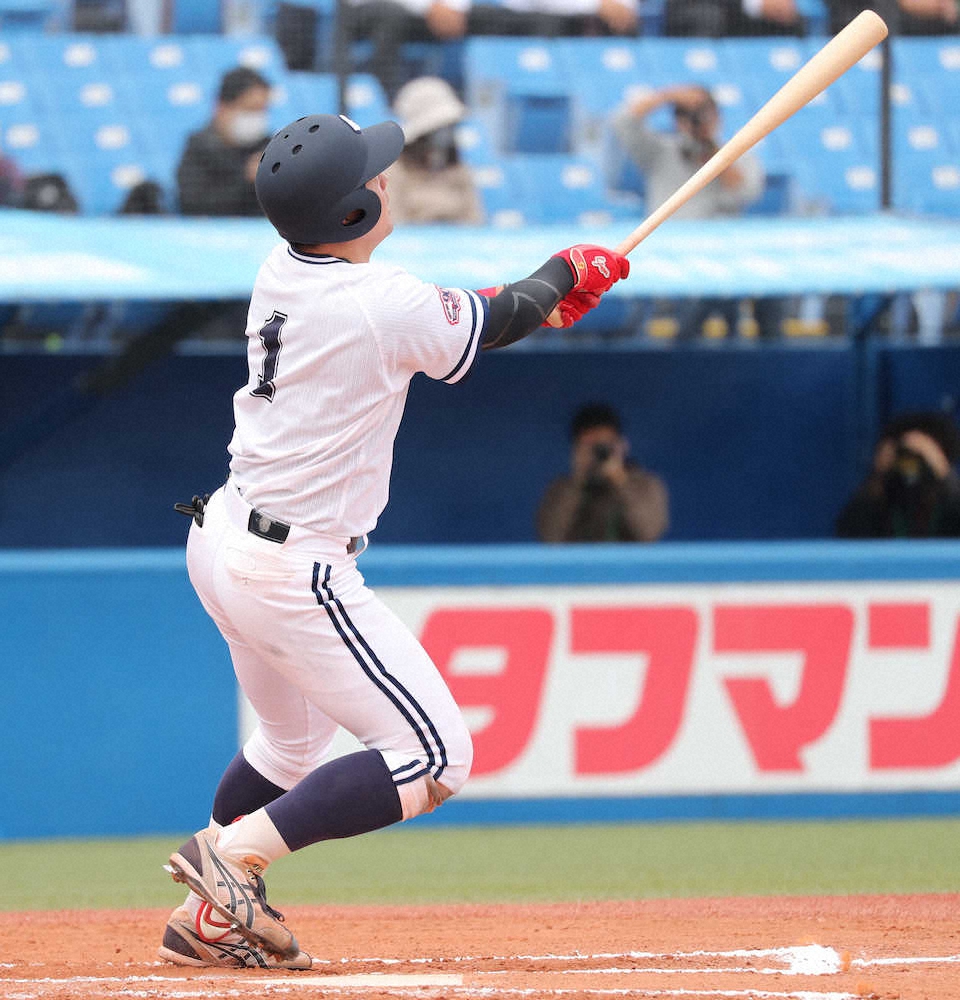 【画像・写真】中大・牧、指名御礼の決勝アーチ　主将＆4番の役目「個人の記録よりチームが勝つこと」