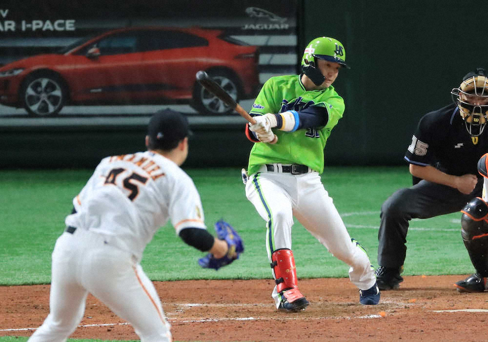 【画像・写真】ヤクルト高卒新人・長岡ハツラツ！　マジック1の巨人戦に先発、待望初安打に「ホッとしています」