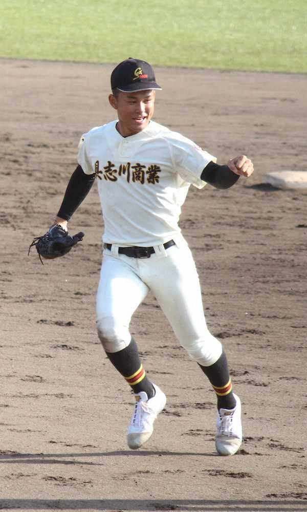 【画像・写真】具志川商　かき回した4盗塁！　九州大会初出場で初戦突破