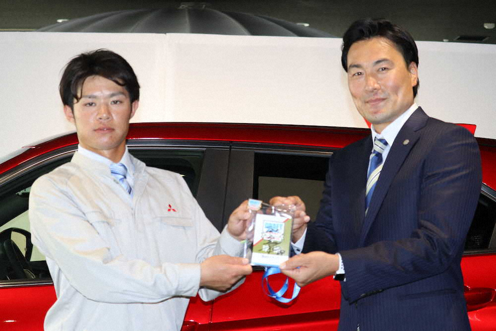 【画像・写真】阪神　ドラ6中野、憧れ鳥谷目指す！