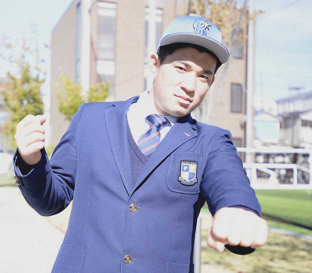 【画像・写真】DeNA4位、履正社・小深田　佐野お手本に「日本を代表するようなバッターになりたい」