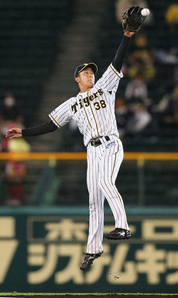 【画像・写真】【阪神のV逸検証(5)】暗闇の中に現れた希望の存在・小幡　高卒2年目の今季に大躍進