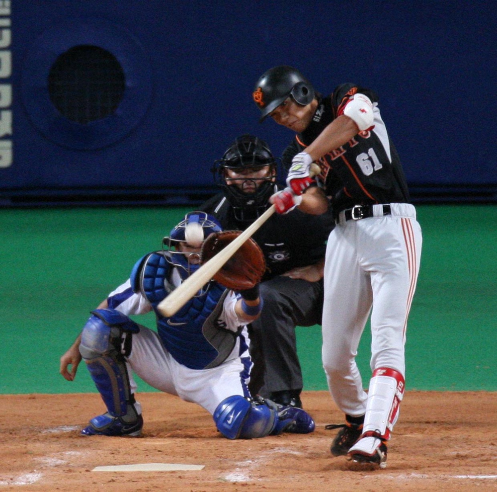 【画像・写真】巨人・坂本と一問一答　印象深いヒットは「1本目か、2000本目かどっちか」