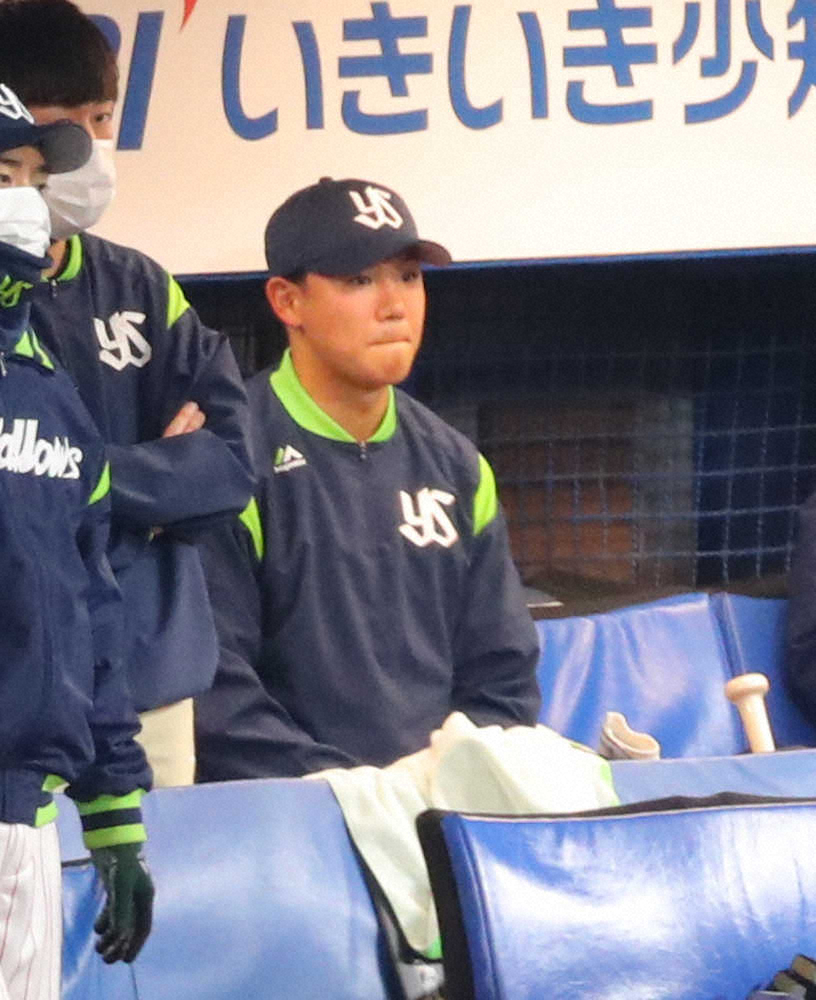 【画像・写真】ヤクルト・奥川　ホロ苦1軍デビュー、3回途中5失点KO　半沢以来56年ぶり快挙ならず