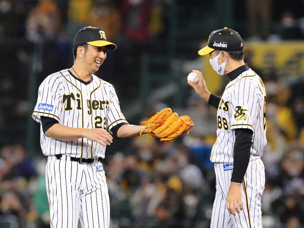 【画像・写真】阪神・球児ラスト登板　坂本に148キロ、中島には149キロ“火の玉”　3者凡退で切り抜ける