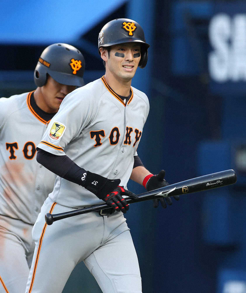 【画像・写真】巨人・原監督　日本シリーズ仕様の野球着々…無警戒の相手からスクイズで3点目もぎ取る