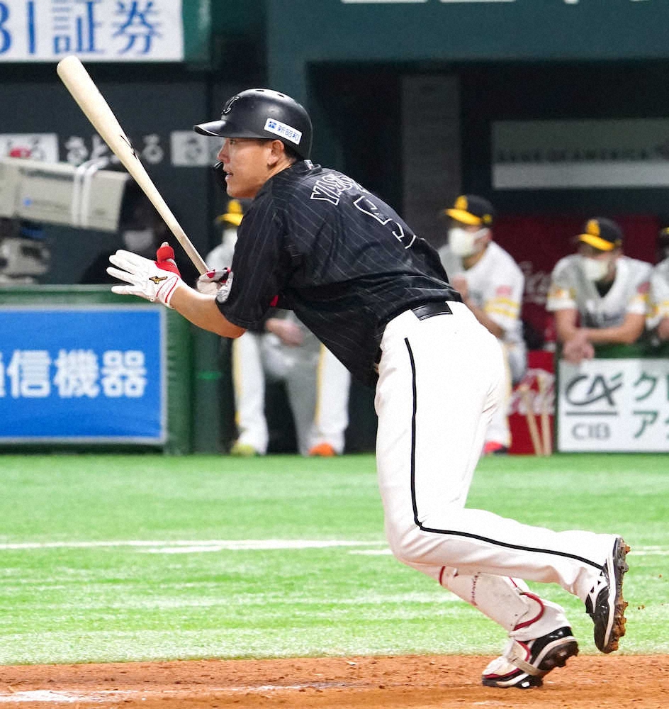 【画像・写真】ロッテ安田　悔しさ糧に来季へ…3安打奮闘も好機で凡退「今年の成績じゃ来年は使ってもらえない」