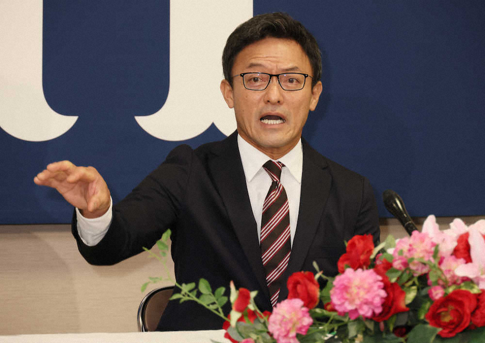 【画像・写真】広島の新ヘッド・河田雄祐氏　再建へ待ったなし「湧き出るパワーを選手から引き出す」