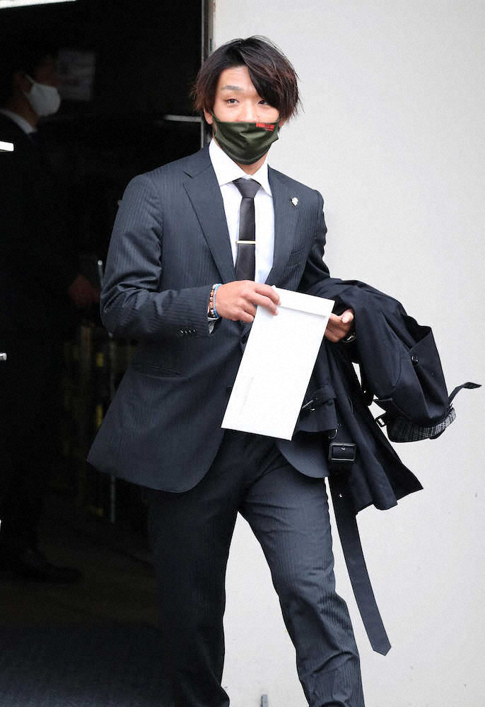 【画像・写真】ソフトバンク　西田、松田遼に戦力外通告　ともに18年トレード加入