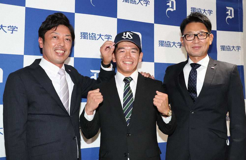 【画像・写真】ヤクルトドラ5、独協大・並木が仮契約　サニブラウンに勝った男より速い足で「どれだけアピールできるか」