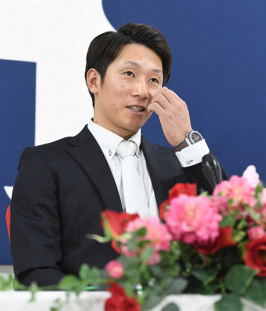 【画像・写真】広島・西川　500万円減の6300万円　初の減額更改で「来年取り返したい」