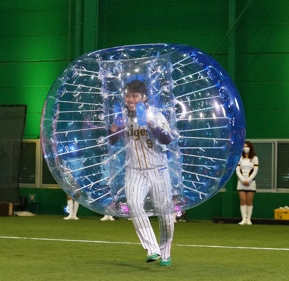 【画像・写真】阪神・高山　ファン感謝デーでMVP獲得！お次は本業で輝く「今日を機にいい方向に風が吹いて」