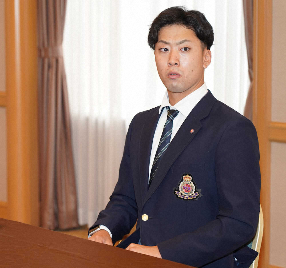 【画像・写真】DeNA新入団8選手が決意　それぞれが色紙に込めた思いは…　ドラフト1位・入江は「活気」