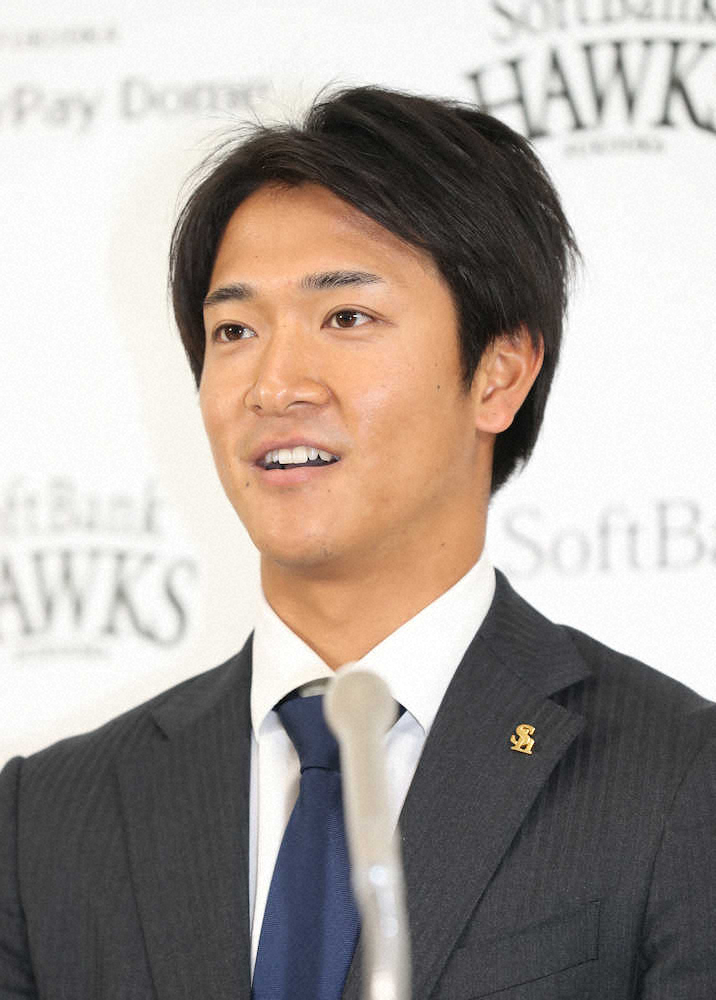 【画像・写真】ソフトバンク・津森　200万円アップで来季は「ずっと1軍」　柳町は“晃塾”で打撃強化だ