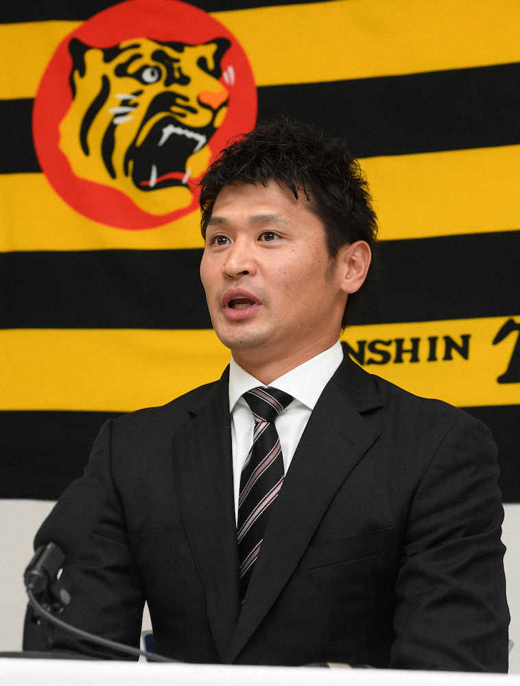 【画像・写真】阪神・中田「1軍でやってない」　減額制限超え50％ダウンも納得　鷹の同僚・加治屋のサポート約束