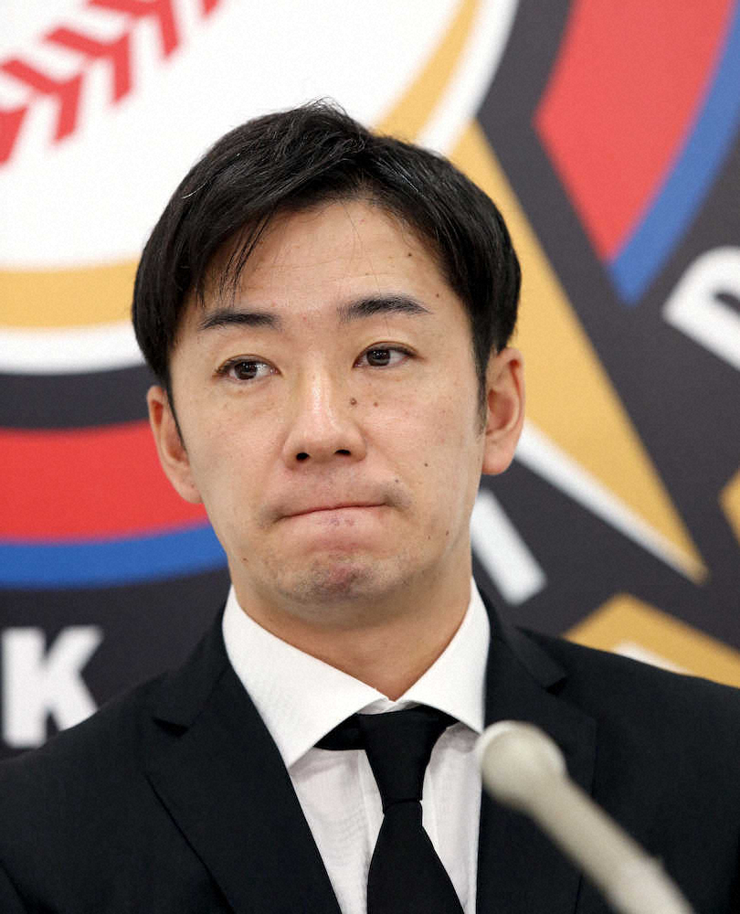 【画像・写真】日本ハム・斎藤が350万円減の年俸1250万円で更改　進退相談も栗山監督「泥だらけになってやれ」