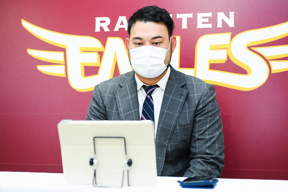 【画像・写真】楽天・岩見が3年目で初の年俸増　950万円でサインし「アップの評価をいただいた」