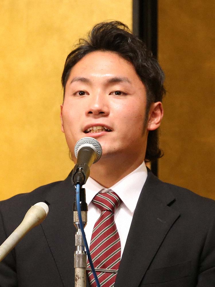 【画像・写真】日本ハム　ドラ1伊藤大海、背番号「17」に決定「ユニホームは前日から何回も着て、楽しみに」