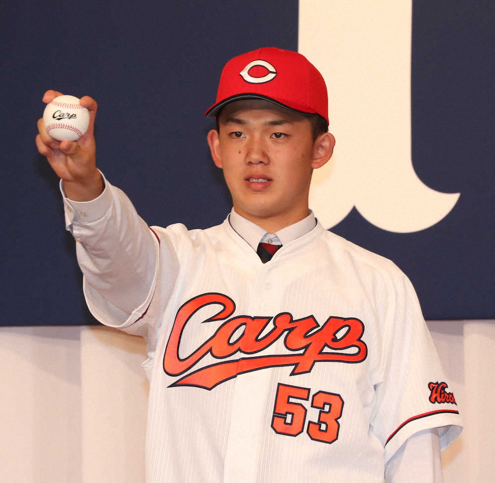 【画像・写真】【広島新入団会見】ドラ4・小林　目標は甲子園で投げ合った奥川「ひかれる部分あった　憧れの存在」