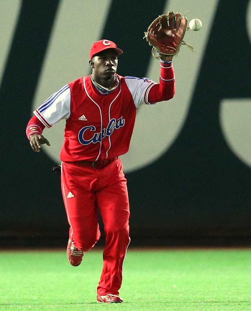 【画像・写真】楽天　元レッドソックス・カスティーヨを獲得調査　3人目の新外国人候補で石井GM「調査している」