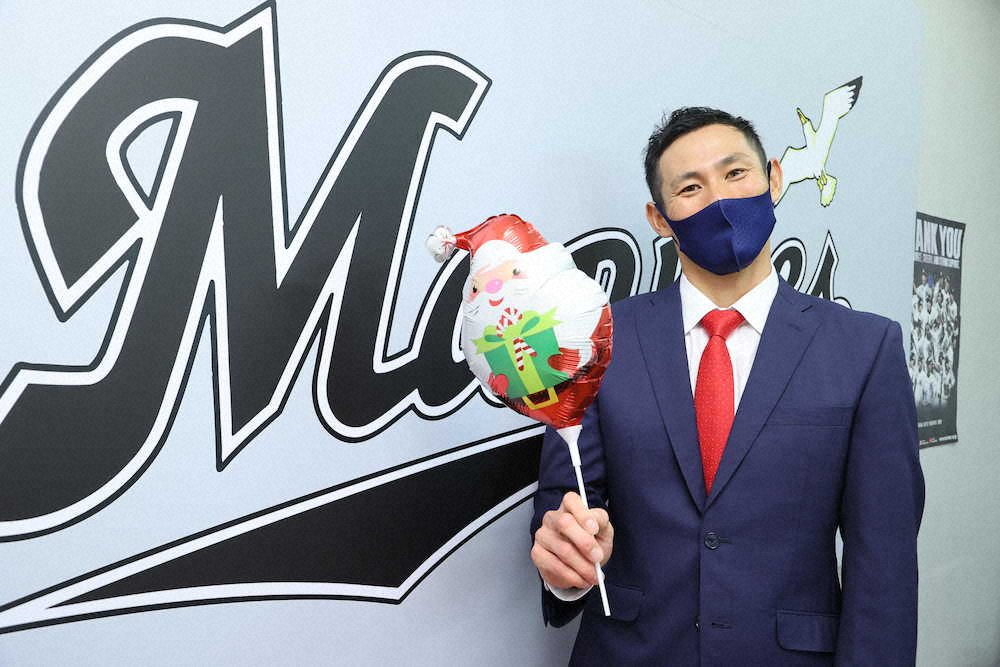 【画像・写真】ロッテ残留の唐川＆荻野　ともに複数年で契約更改