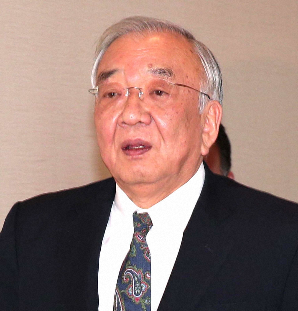 【画像・写真】広島が仕事納め　松田オーナー「5位になるようなチームではない」