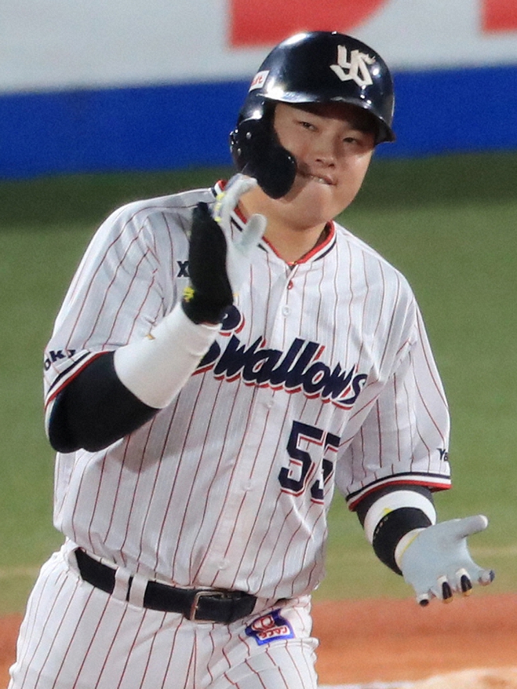 【画像・写真】ヤクルト・村上　最年少100号へあと35本「狙える記録は全部狙いたい」