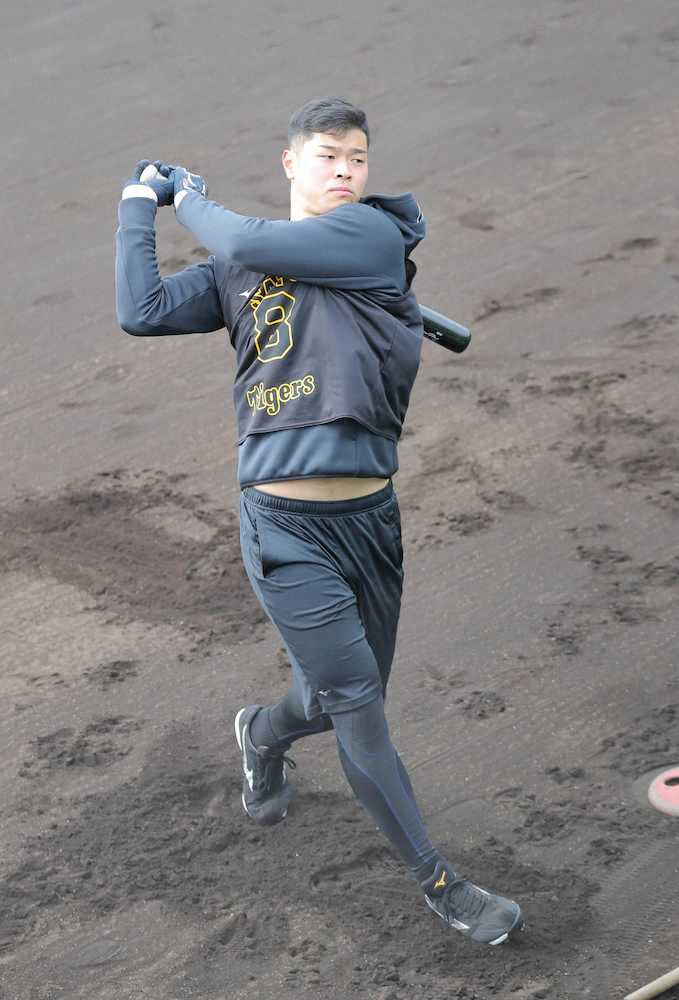 【画像・写真】阪神ドラ1・佐藤輝　目指すは「プロ20年戦士」、大卒野手では過去5人の高い壁も「目指したい」